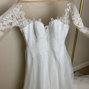 Pronovias Wedding Dress - Size 18